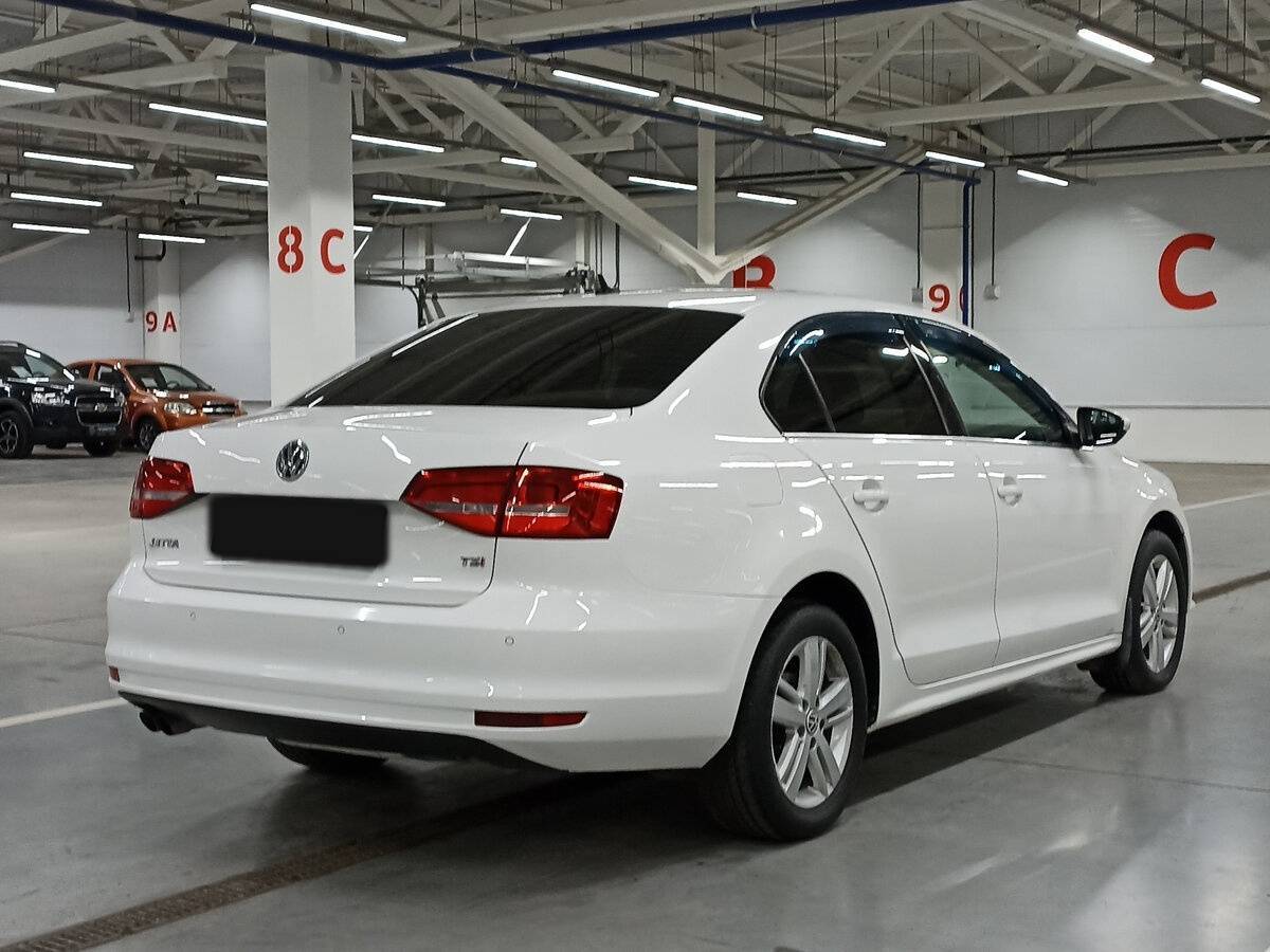 Купить Volkswagen Jetta, 2015, 186 201 км.. Фото: #4
