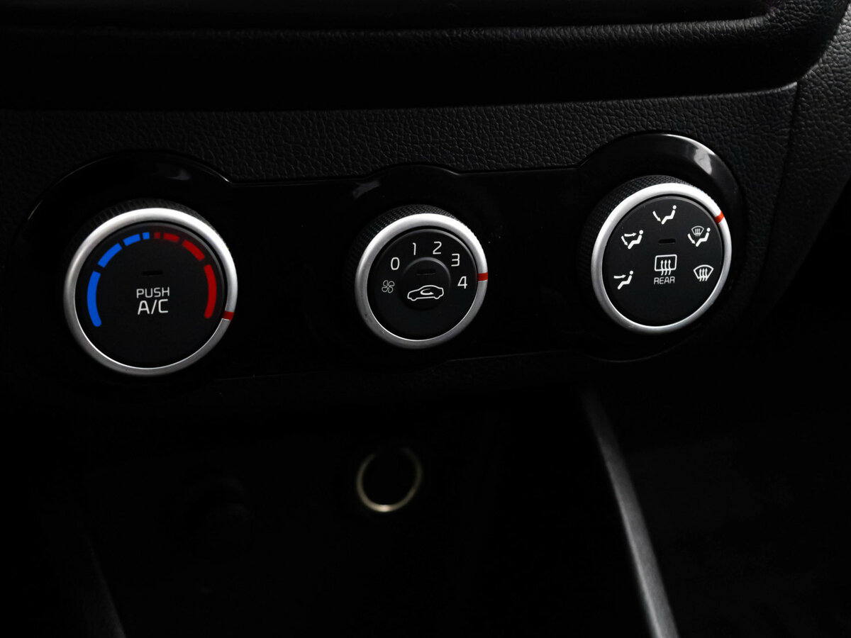 Купить Kia Rio, 2015, 272 342 км.. Фото: #8