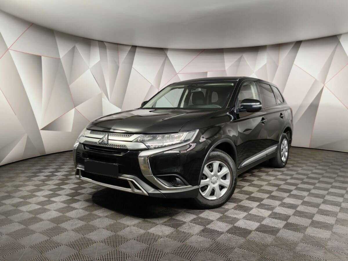 Купить Mitsubishi Outlander, 2018, 117 219 км.. Фото: #0