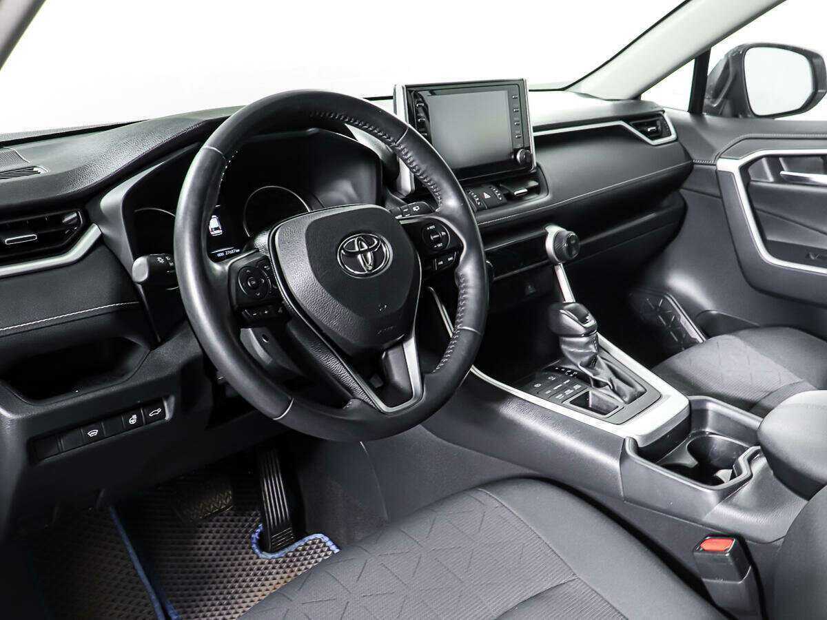 Купить Toyota RAV4, 2019, 27 479 км.. Фото: #12