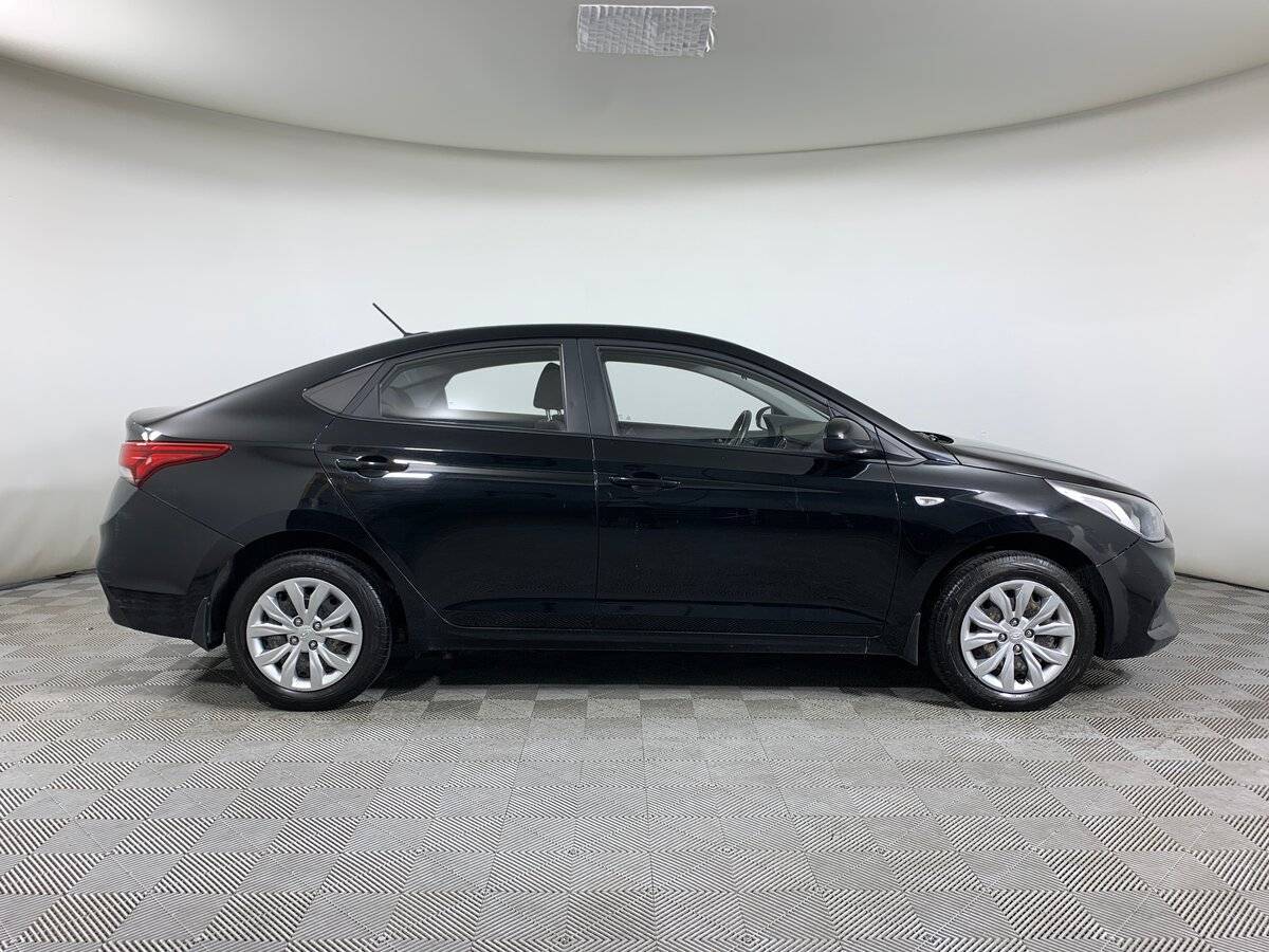 Купить Hyundai Solaris, 2017, 127 099 км.. Фото: #3