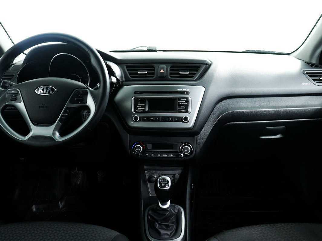 Купить Kia Rio, 2016, 41 682 км.. Фото: #10