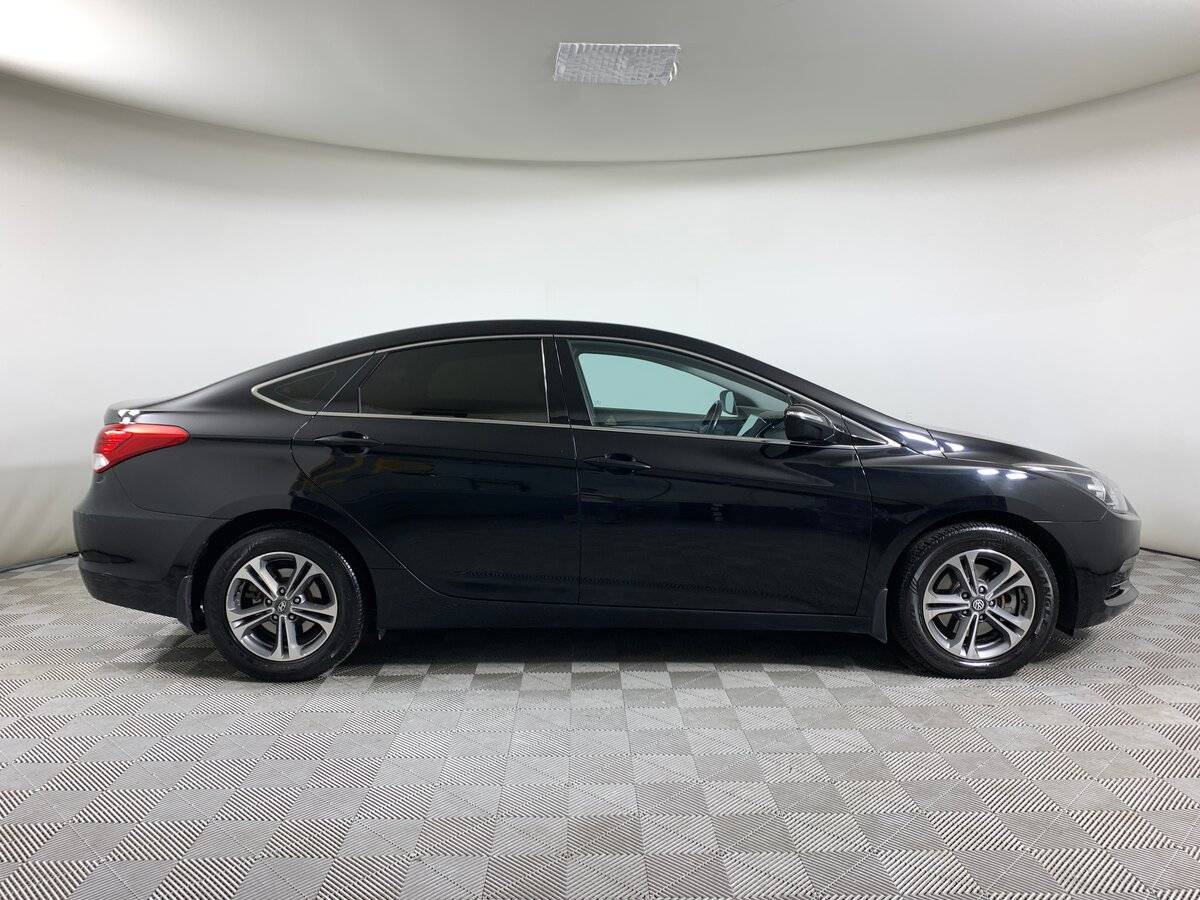 Купить Hyundai i40, 2015, 136 104 км.. Фото: #3