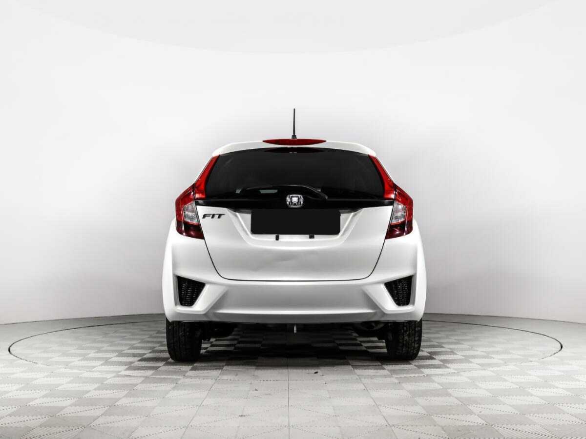 Купить Honda Fit, 2015, 90 169 км.. Фото: #6