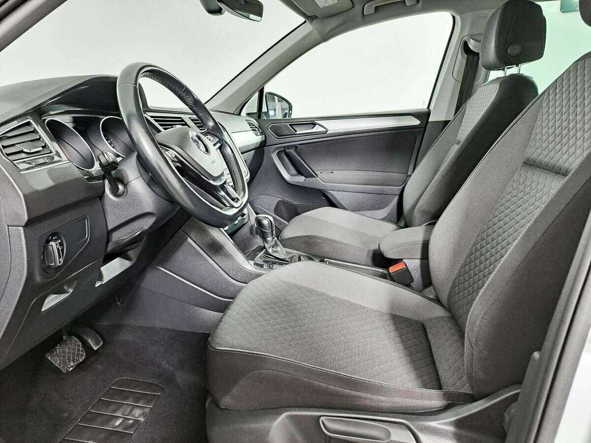 Купить Volkswagen Tiguan, 2017, 113 242 км.. Фото: #13