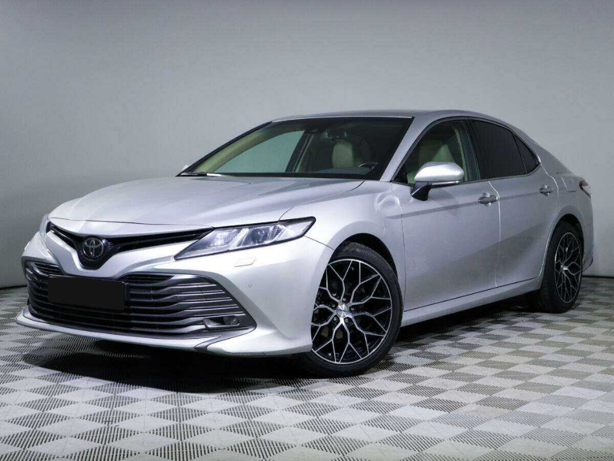 Купить Toyota Camry, 2020, 90 000 км.. Посмотреть фото