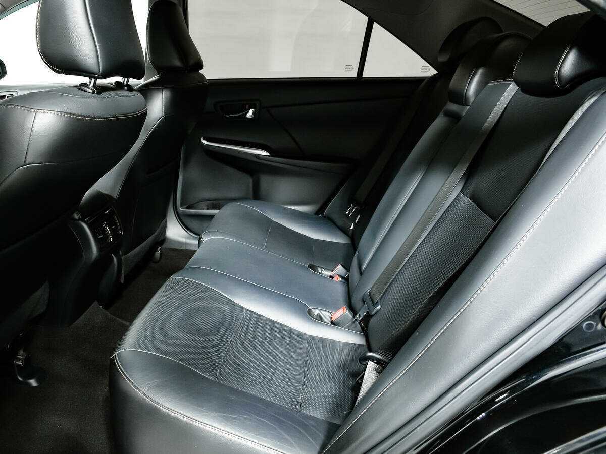 Купить Toyota Camry, 2016, 131 693 км.. Фото: #10