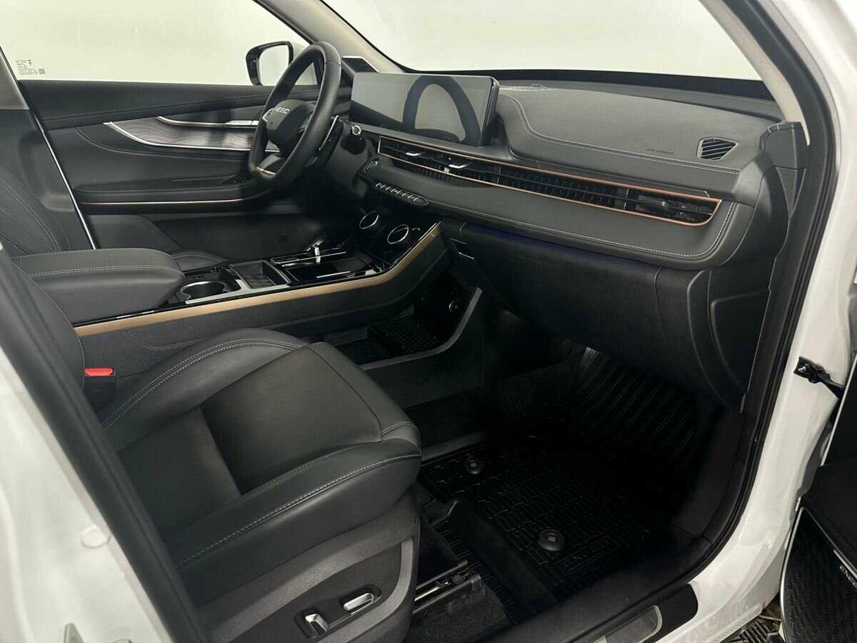 Купить EXEED LX, 2023, 8 881 км.. Фото: #13