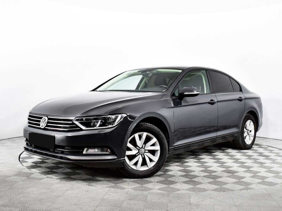 Купить Volkswagen Passat, 2017, 130 450 км.. Посмотреть фото