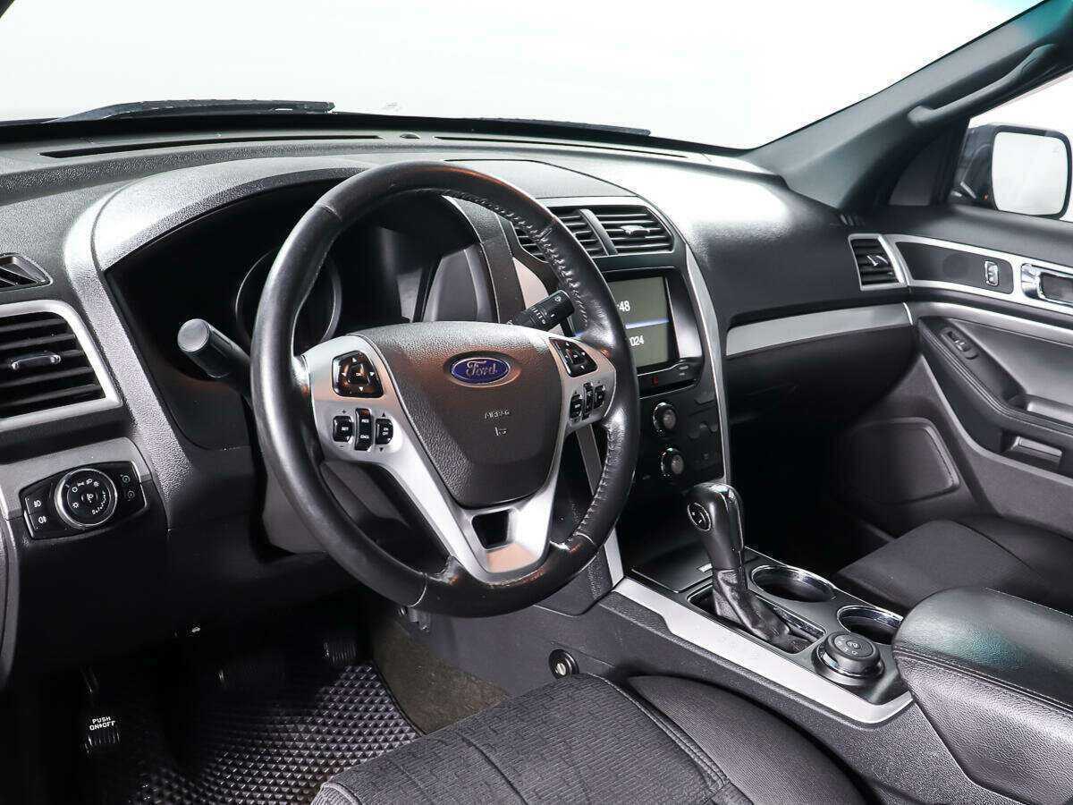 Купить Ford Explorer, 2013, 220 977 км.. Фото: #12