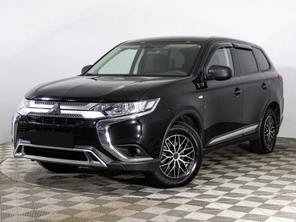 Купить Mitsubishi Outlander, 2021, 45 170 км.. Посмотреть фото