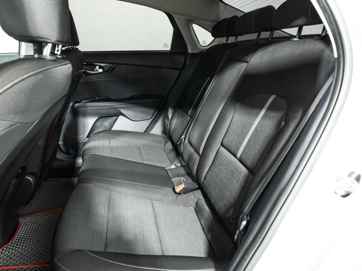 Купить Kia Cerato, 2020, 70 976 км.. Фото: #10