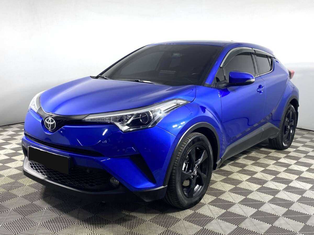 Купить Toyota C-HR, 2019, 54 900 км.. Посмотреть фото