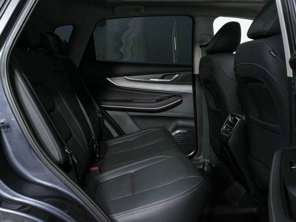 Купить EXEED LX, 2023, 7 500 км.. Фото: #10