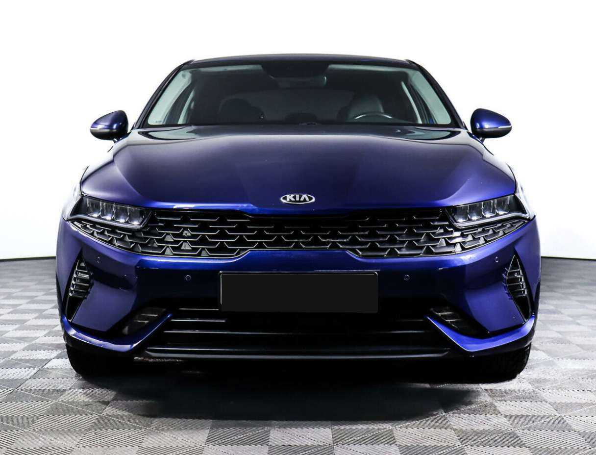 Купить Kia K5, 2021, 55 467 км.. Фото: #1