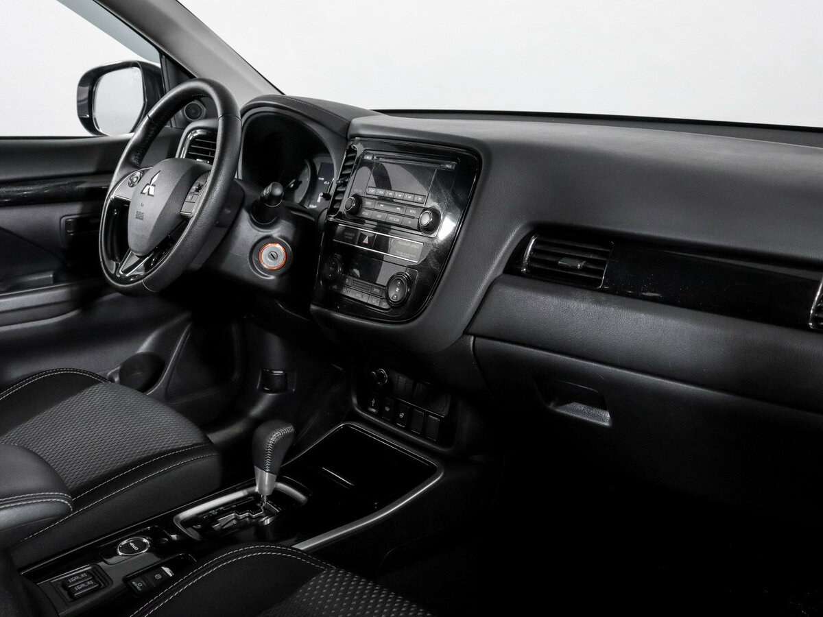 Купить Mitsubishi Outlander, 2019, 70 648 км.. Фото: #8
