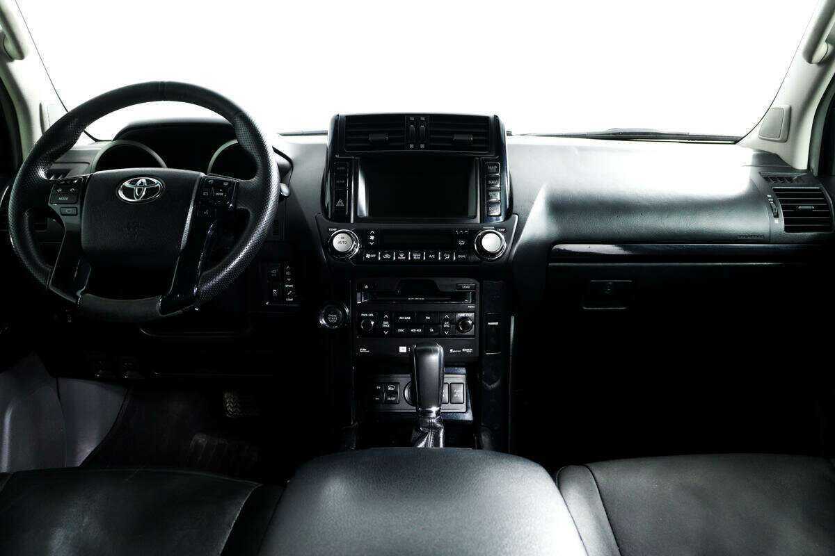 Купить Toyota Land Cruiser Prado, 2012, 227 336 км.. Фото: #8