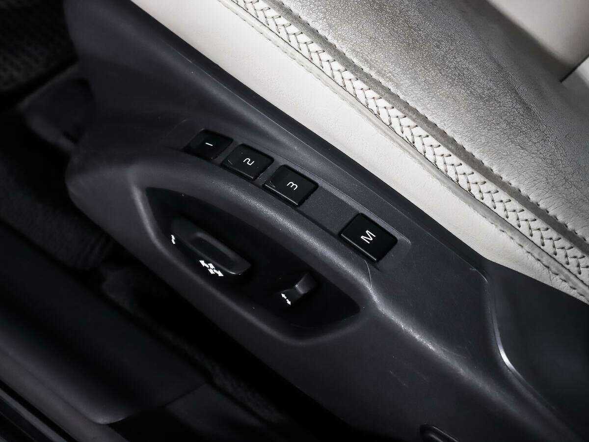 Купить Volvo XC70, 2014, 255 563 км.. Фото: #9