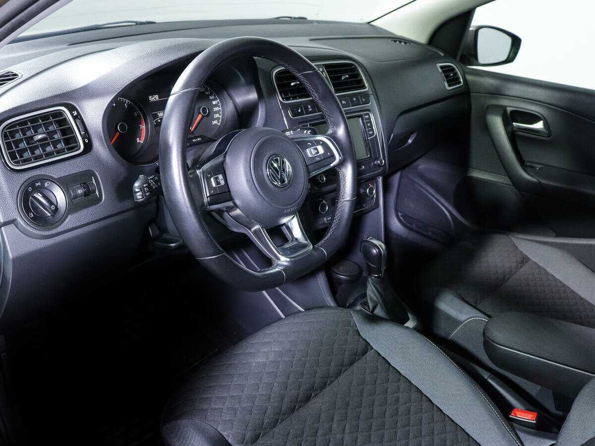 Купить Volkswagen Polo, 2019, 58 557 км.. Фото: #13