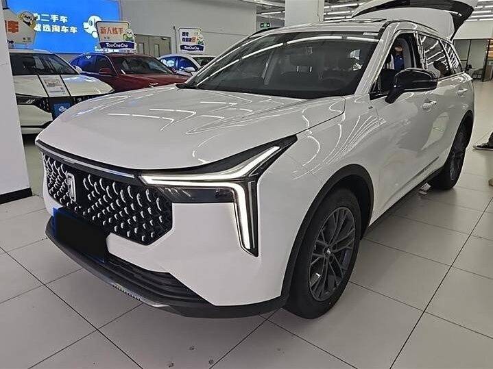 Купить FAW Bestune T55, 2021, 19 000 км.. Посмотреть фото