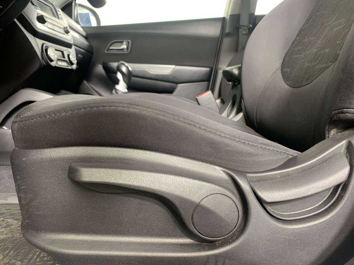 Купить Kia Rio, 2012, 155 607 км.. Фото: #12