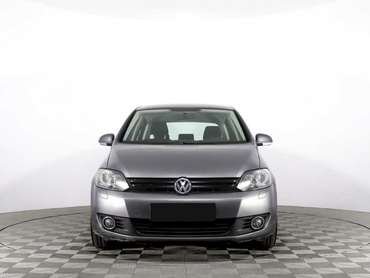Купить Volkswagen Golf Plus, 2013, 143 156 км.. Фото: #1