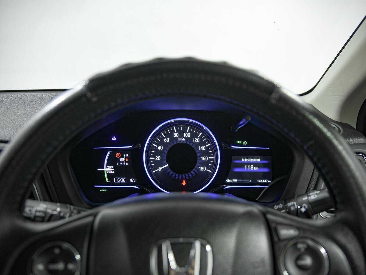 Купить Honda Vezel, 2014, 141 445 км.. Фото: #6