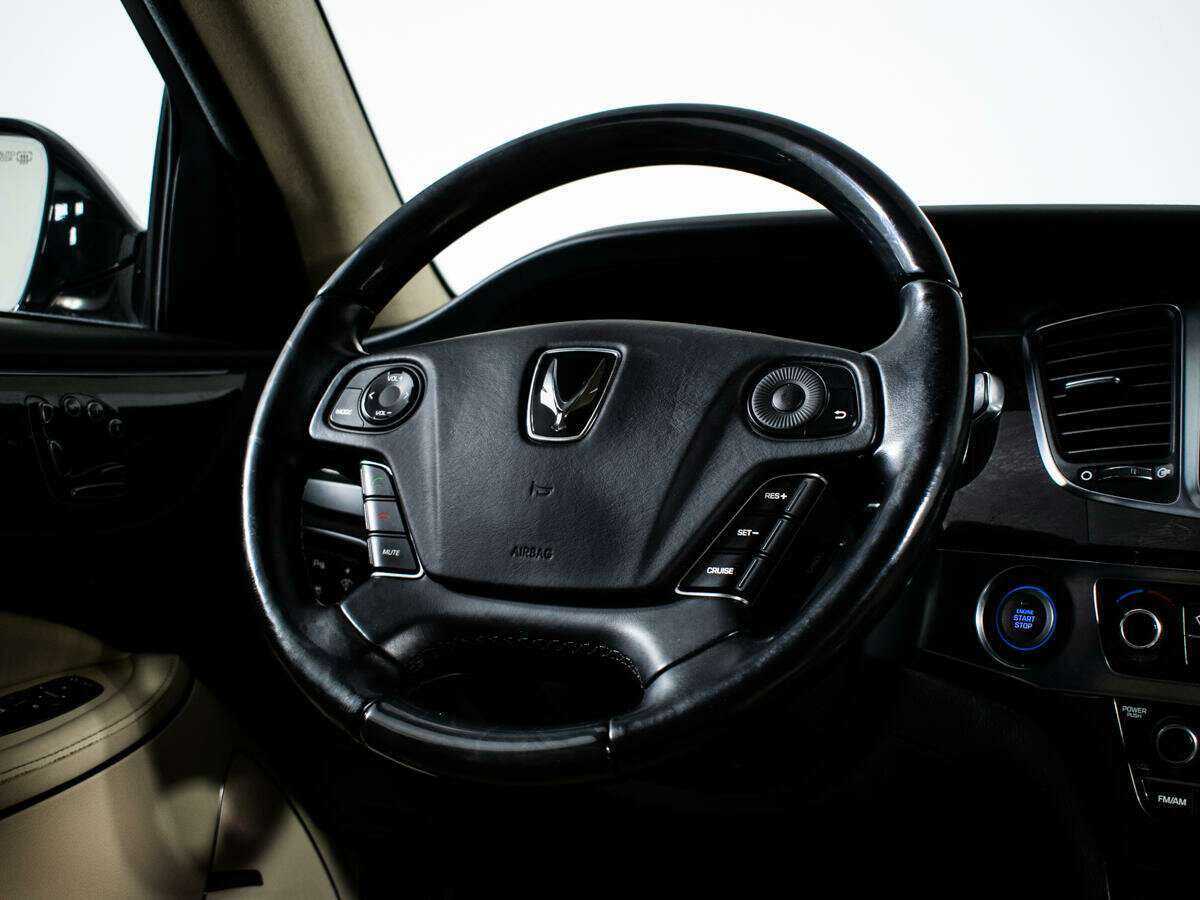 Купить Hyundai Equus, 2013, 81 292 км.. Фото: #12