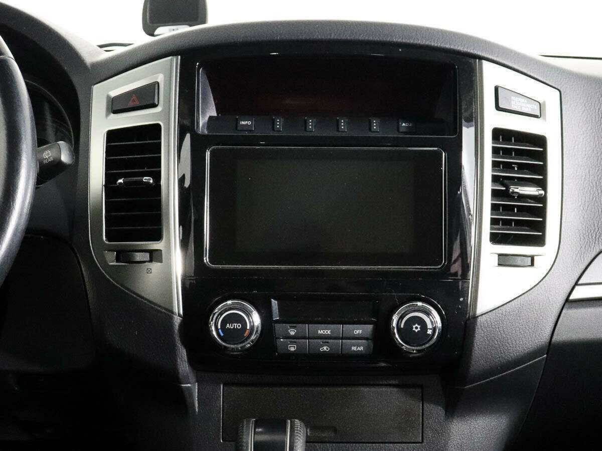 Купить Mitsubishi Pajero, 2018, 100 884 км.. Фото: #11