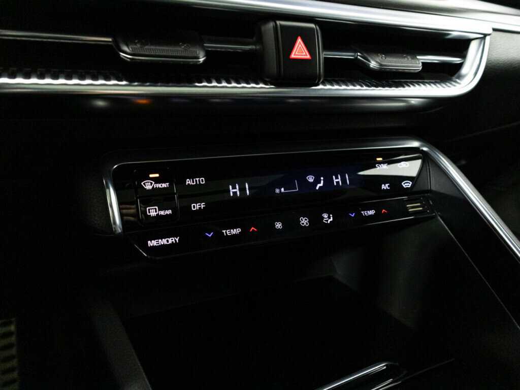 Купить Kia K5, 2020, 83 713 км.. Фото: #17