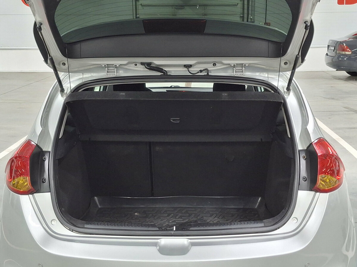 Купить Kia Ceed, 2013, 192 707 км.. Фото: #9