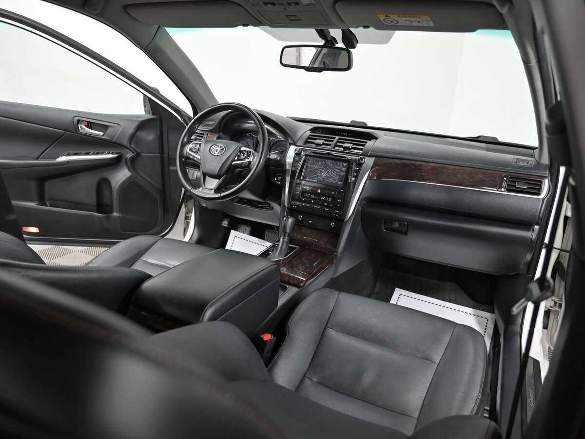 Купить Toyota Camry, 2017, 140 200 км.. Фото: #8