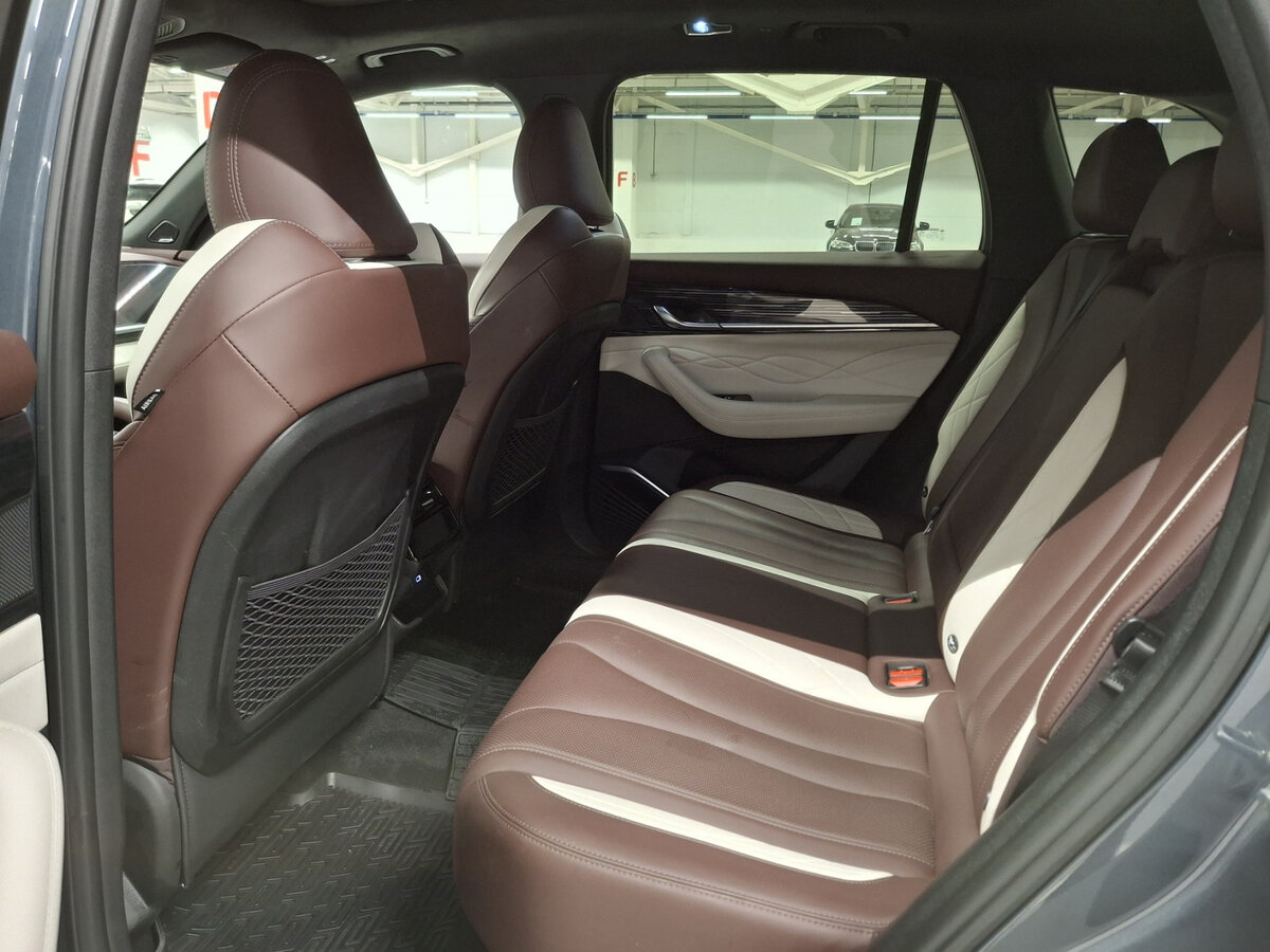 Купить Geely Monjaro, 2023, 105 290 км.. Фото: #10