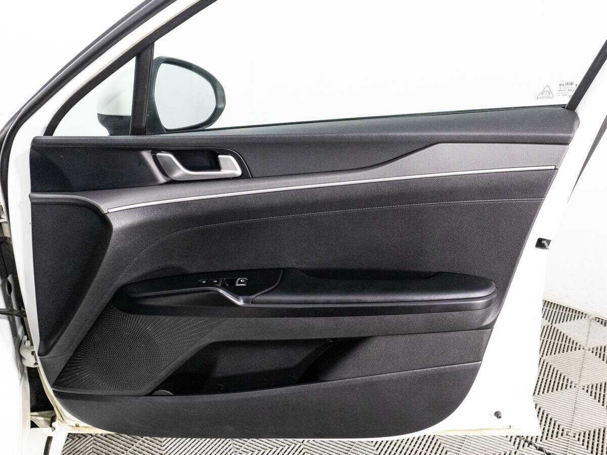 Купить Kia K5, 2020, 76 576 км.. Фото: #23