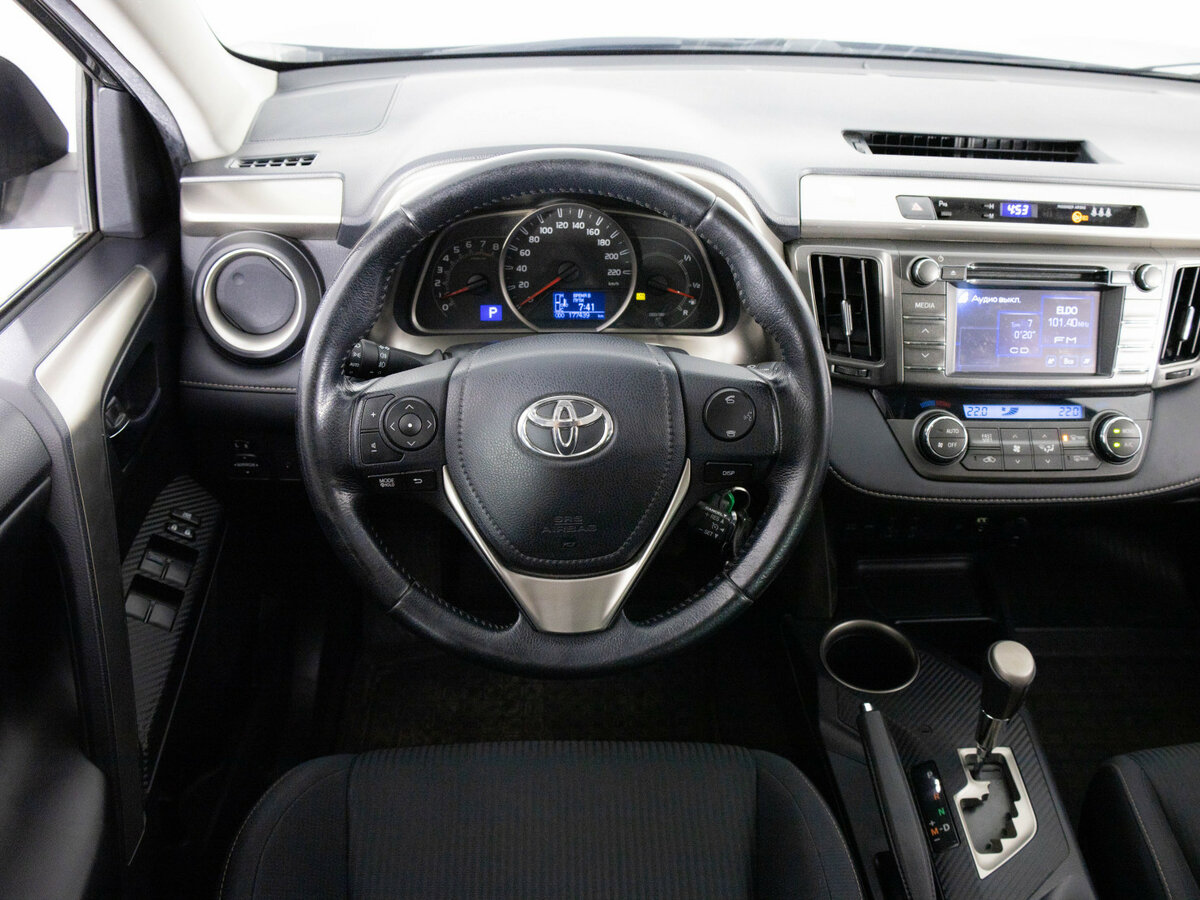 Купить Toyota RAV4, 2013, 177 438 км.. Фото: #9