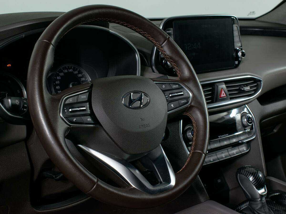 Купить Hyundai Santa Fe, 2018, 95 130 км.. Фото: #17