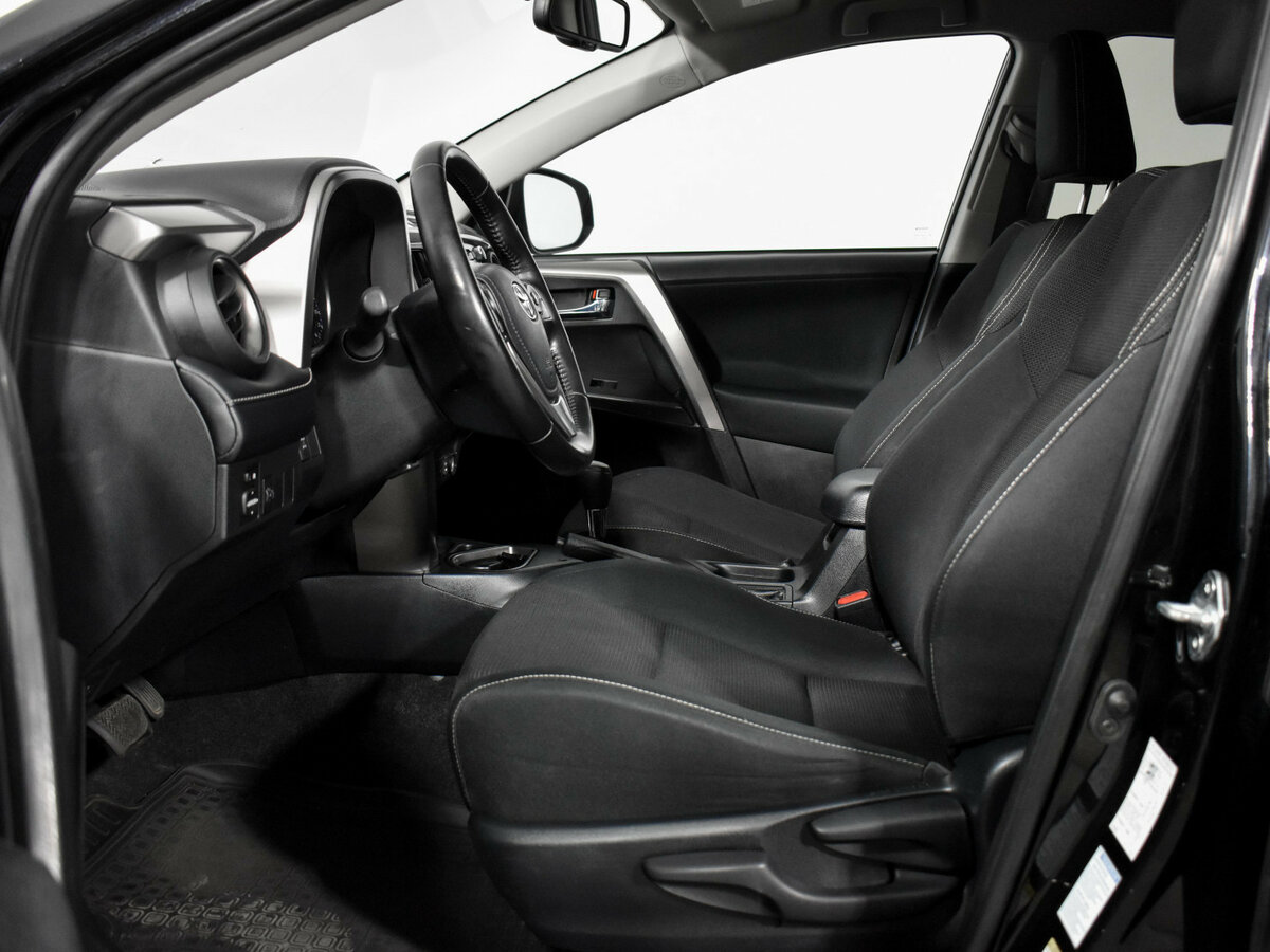 Купить Toyota RAV4, 2018, 192 698 км.. Фото: #9