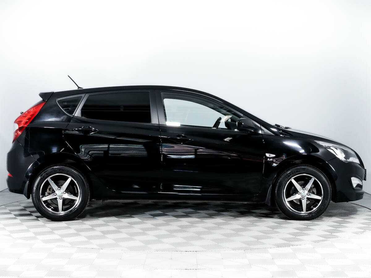 Купить Hyundai Solaris, 2015, 24 213 км.. Фото: #3