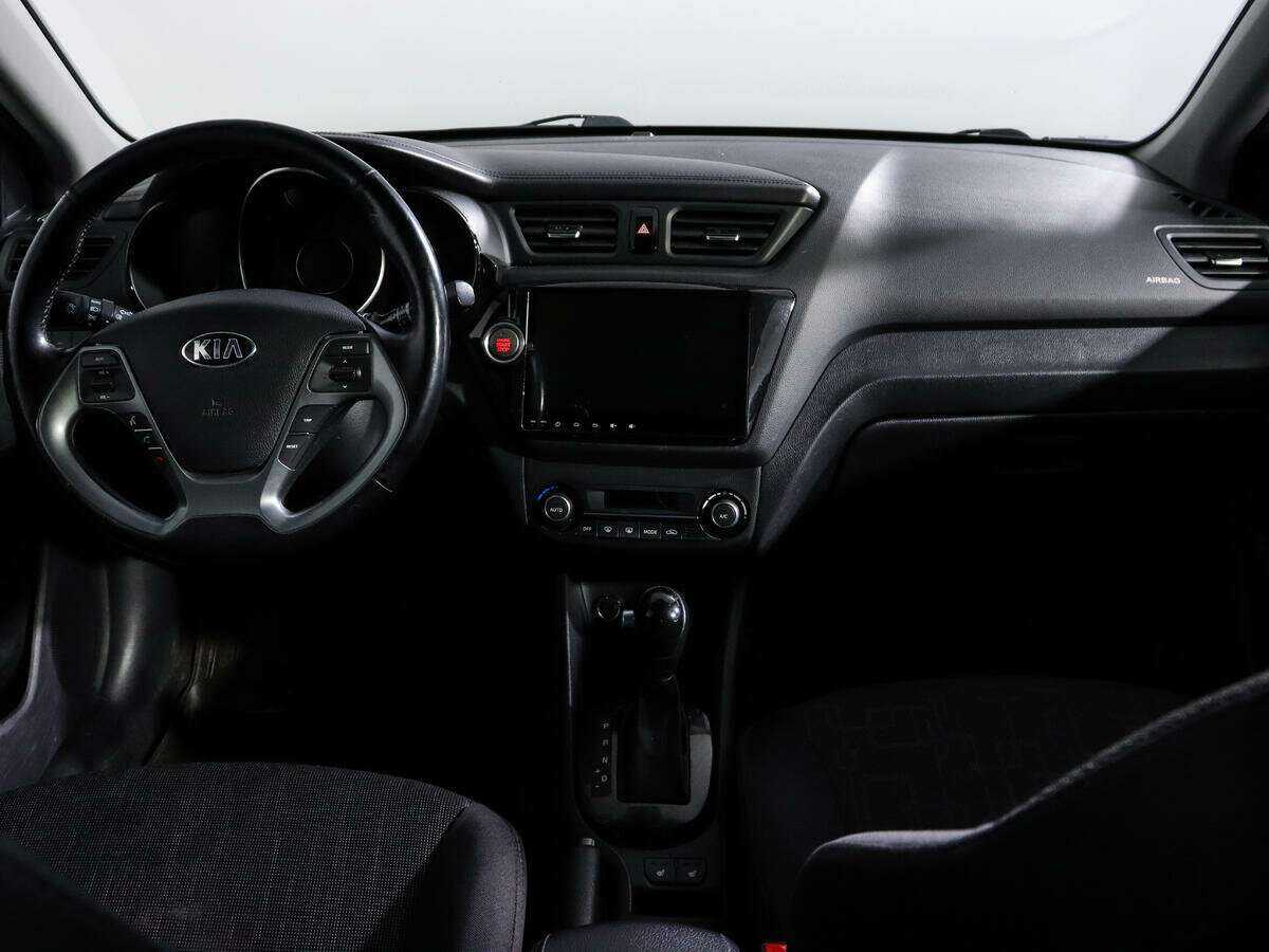 Купить Kia Rio, 2016, 140 575 км.. Фото: #9
