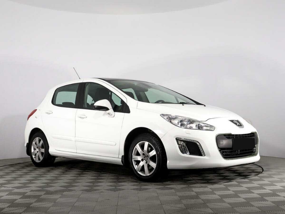 Купить Peugeot 308, 2012, 20 715 км.. Фото: #2
