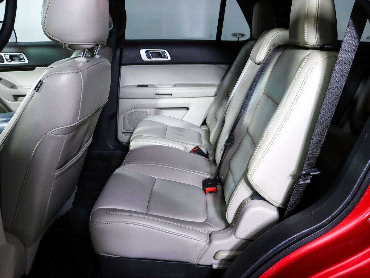 Купить Ford Explorer, 2012, 125 651 км.. Фото: #6