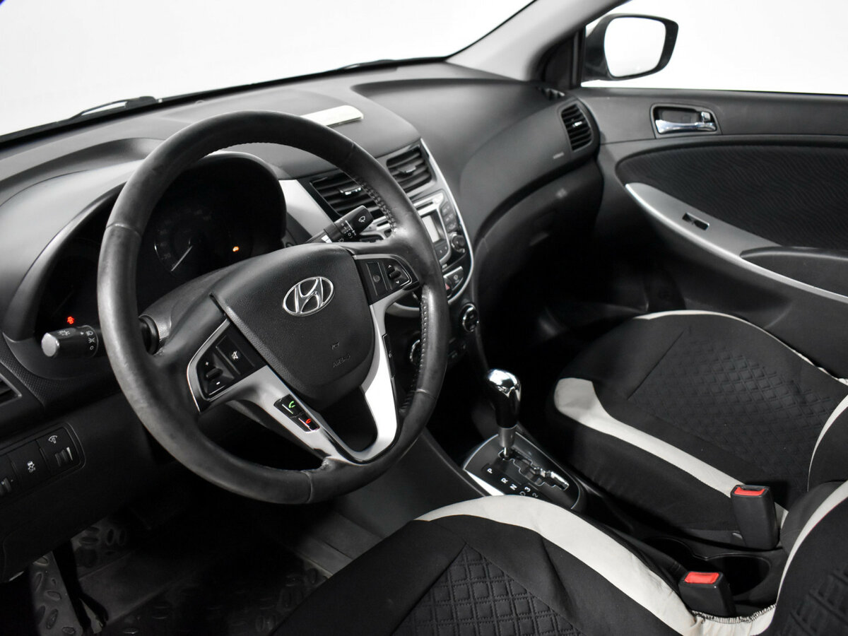 Купить Hyundai Solaris, 2012, 280 129 км.. Фото: #8