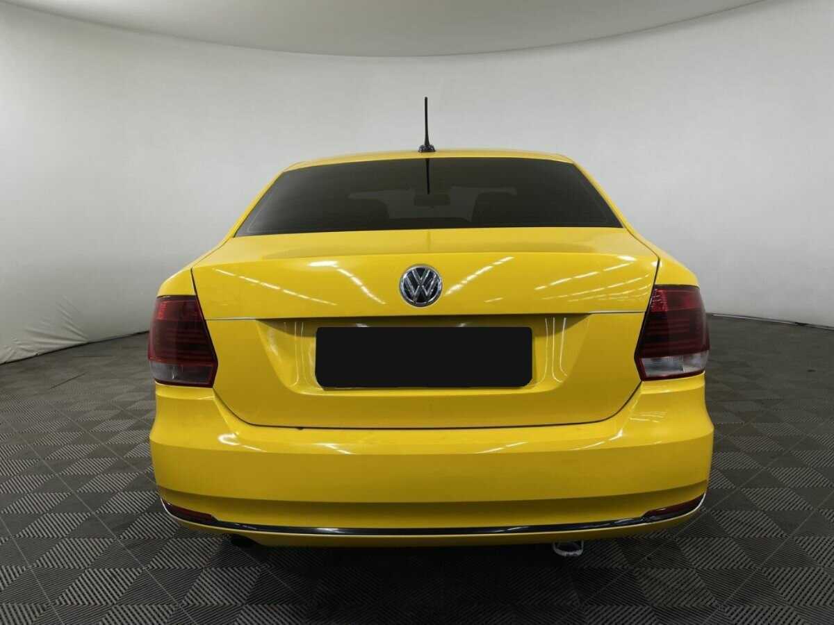 Купить Volkswagen Polo, 2017, 384 816 км.. Фото: #2