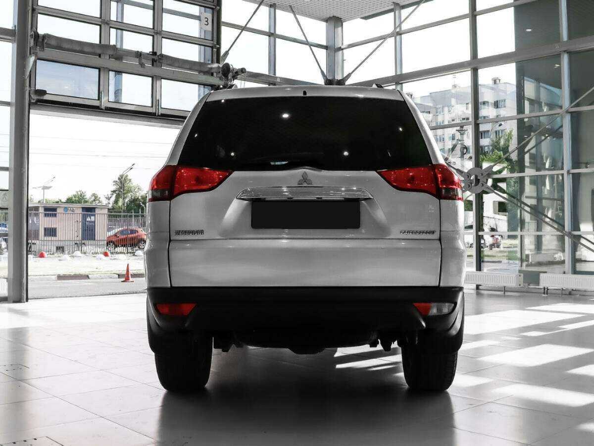 Купить Mitsubishi Pajero Sport, 2015, 49 559 км.. Фото: #4