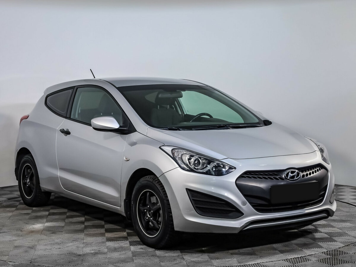 Купить Hyundai i30, 2013, 78 939 км.. Фото: #2
