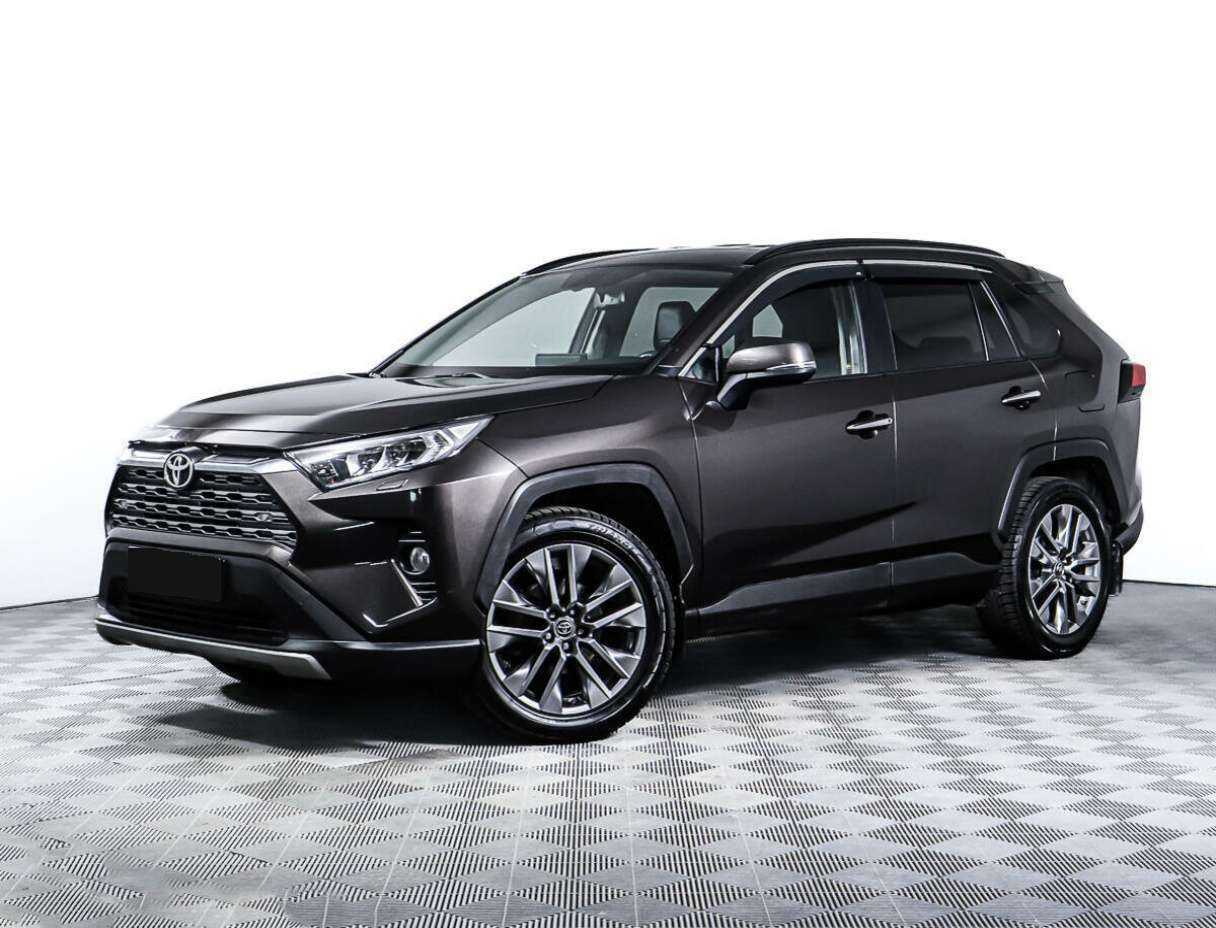 Купить Toyota RAV4, 2019, 40 690 км.. Посмотреть фото