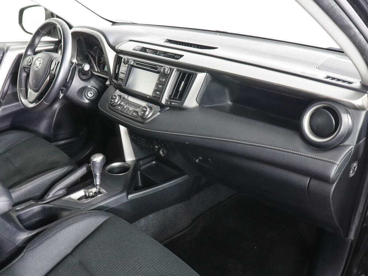 Купить Toyota RAV4, 2014, 130 432 км.. Фото: #9