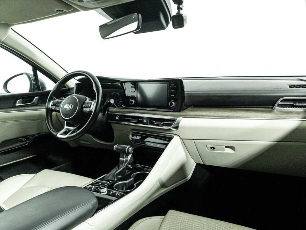 Купить Kia K5, 2021, 119 385 км.. Фото: #8