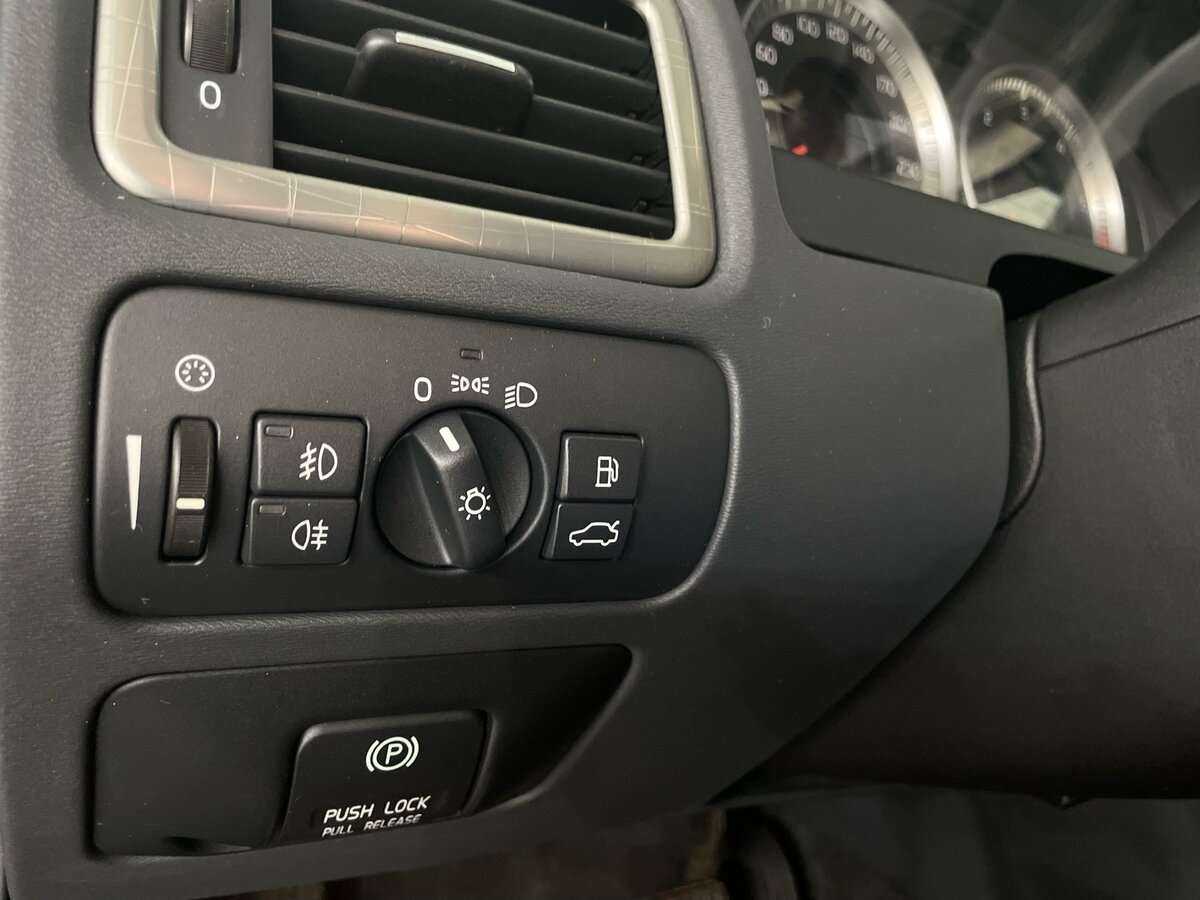 Купить Volvo XC70, 2012, 192 673 км.. Фото: #13