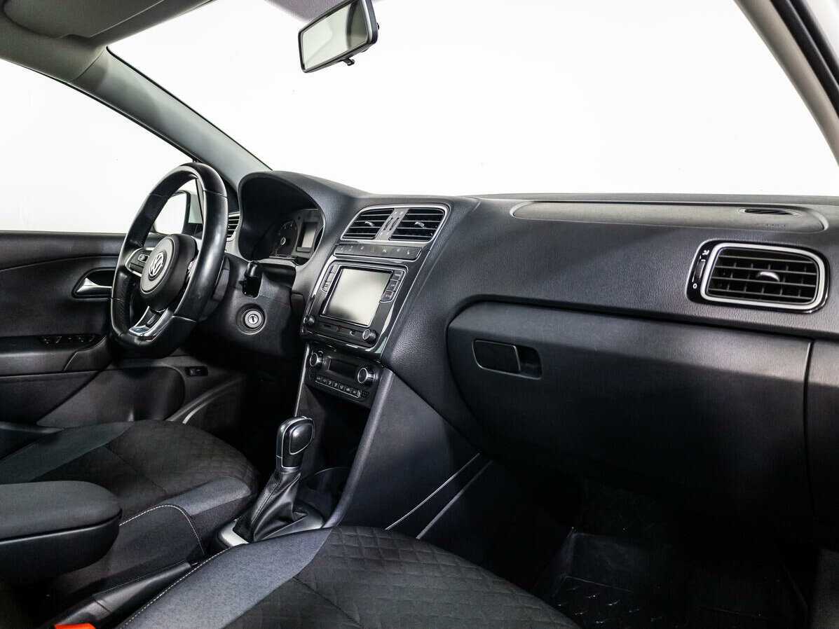 Купить Volkswagen Polo, 2018, 78 432 км.. Фото: #7